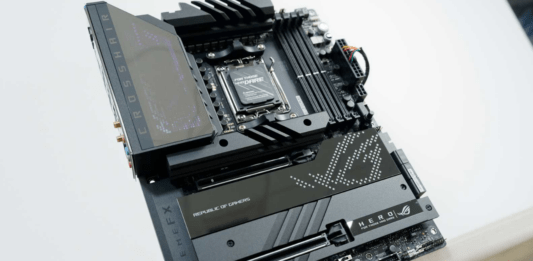 ASUS ROG CROSSHAIR X670E HERO - Recensione completa