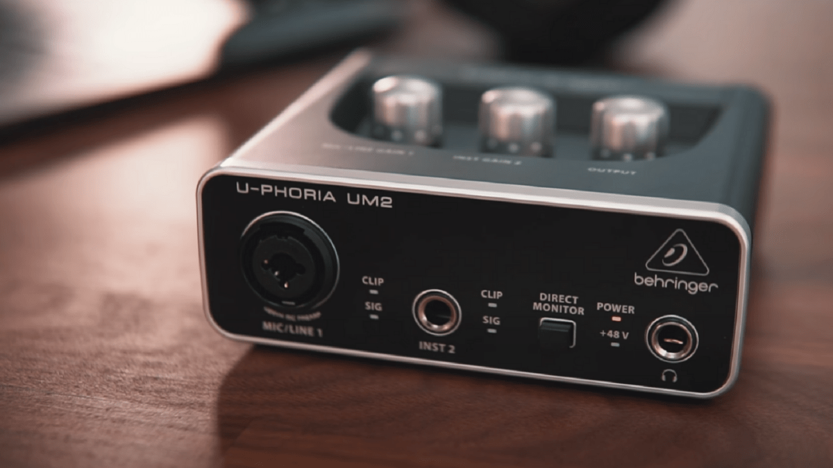 Behringer-U-Phoria-UM2-