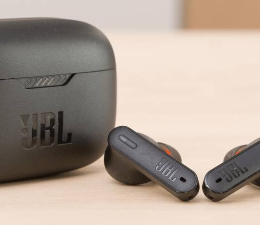 JBL TUNE 230NC TWS - Recensione completa