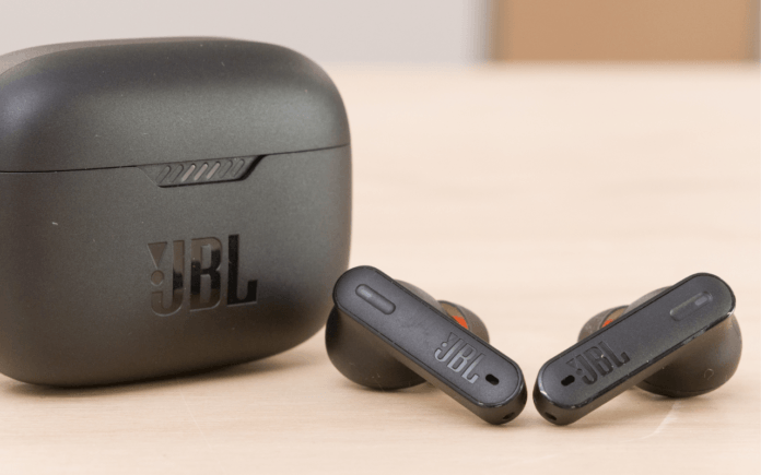 JBL TUNE 230NC TWS - Recensione completa