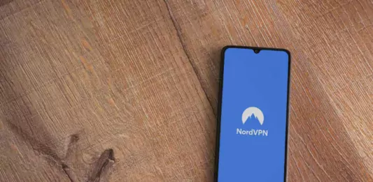 Come usare NordVPN su Android e iPhone - Guida completa
