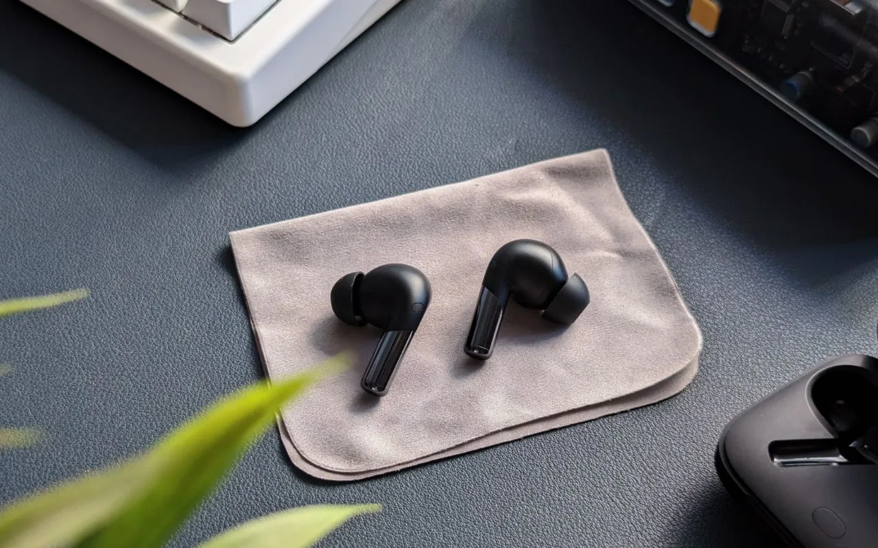 Kit Pulizia Auricolari 3 in 1 a 60 centesimi: ERRORE di PREZZO