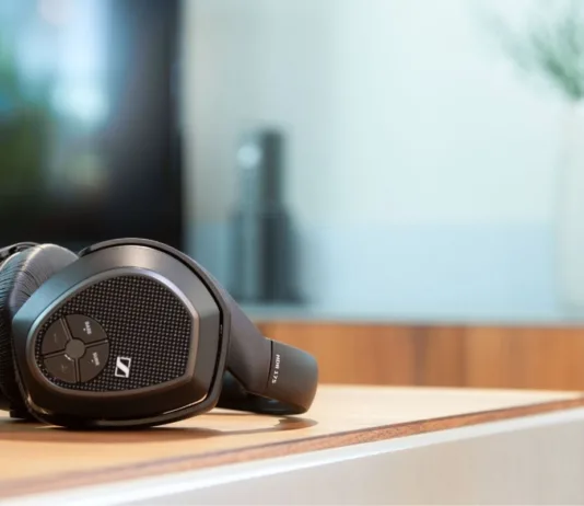 Come collegare le cuffie wireless alla TV - Guida completa
