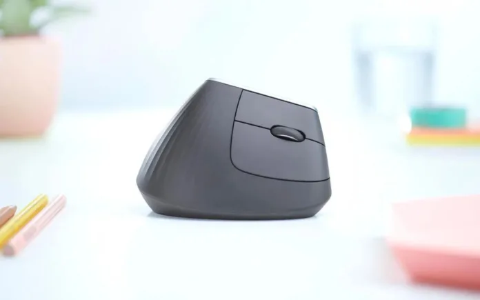 Logitech MX Vertical - Recensione completa