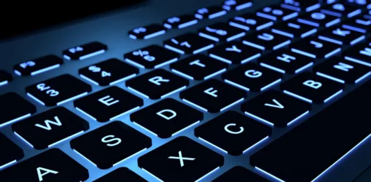 Come scegliere una tastiera PC - Guida completa