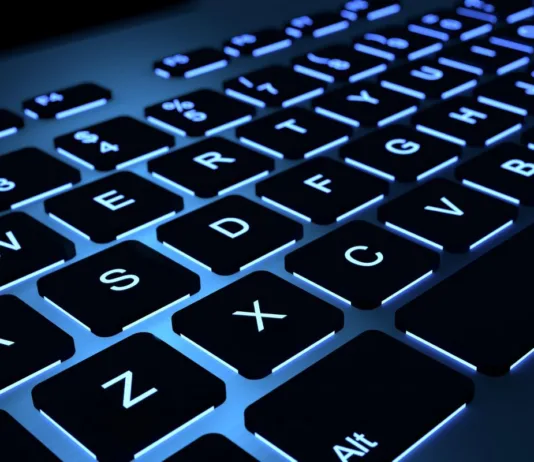 Come scegliere una tastiera PC - Guida completa