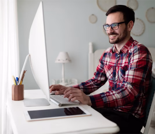 Come creare contenuti visivi accattivanti tutorial fotomontaggio per blogger