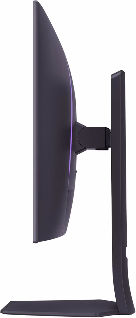 LG UltraGear OLED 32GS95UV 2