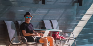 La guida del nomade digitale per viaggiare in modo efficiente